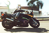 Suzuki GSX-600 Katana